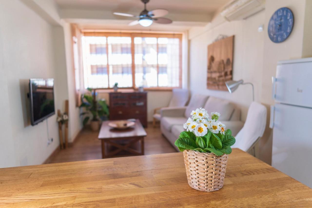City Center Next To The Beach 2 Bedrooms Apartment Málaga Buitenkant foto