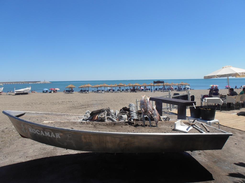 City Center Next To The Beach 2 Bedrooms Apartment Málaga Buitenkant foto